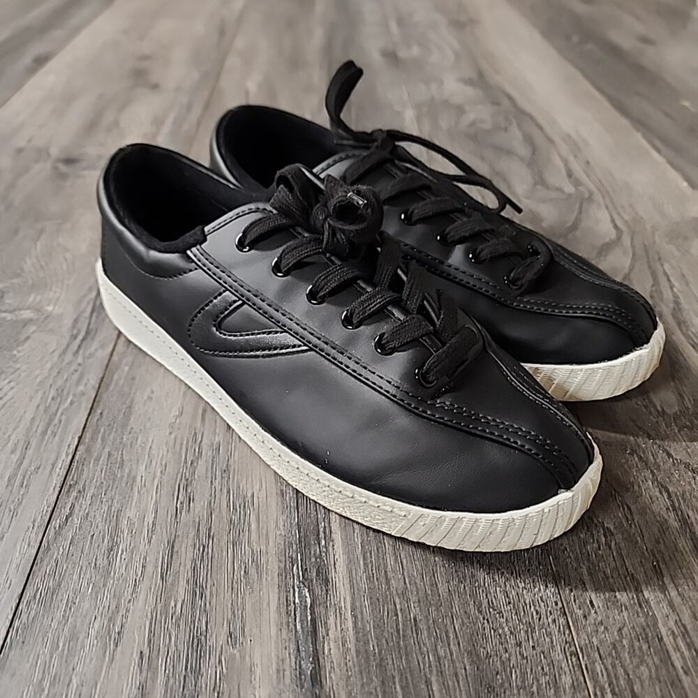 Tretorn Women's Serve Casual Sneakers Preppy Size 8.5 Black
